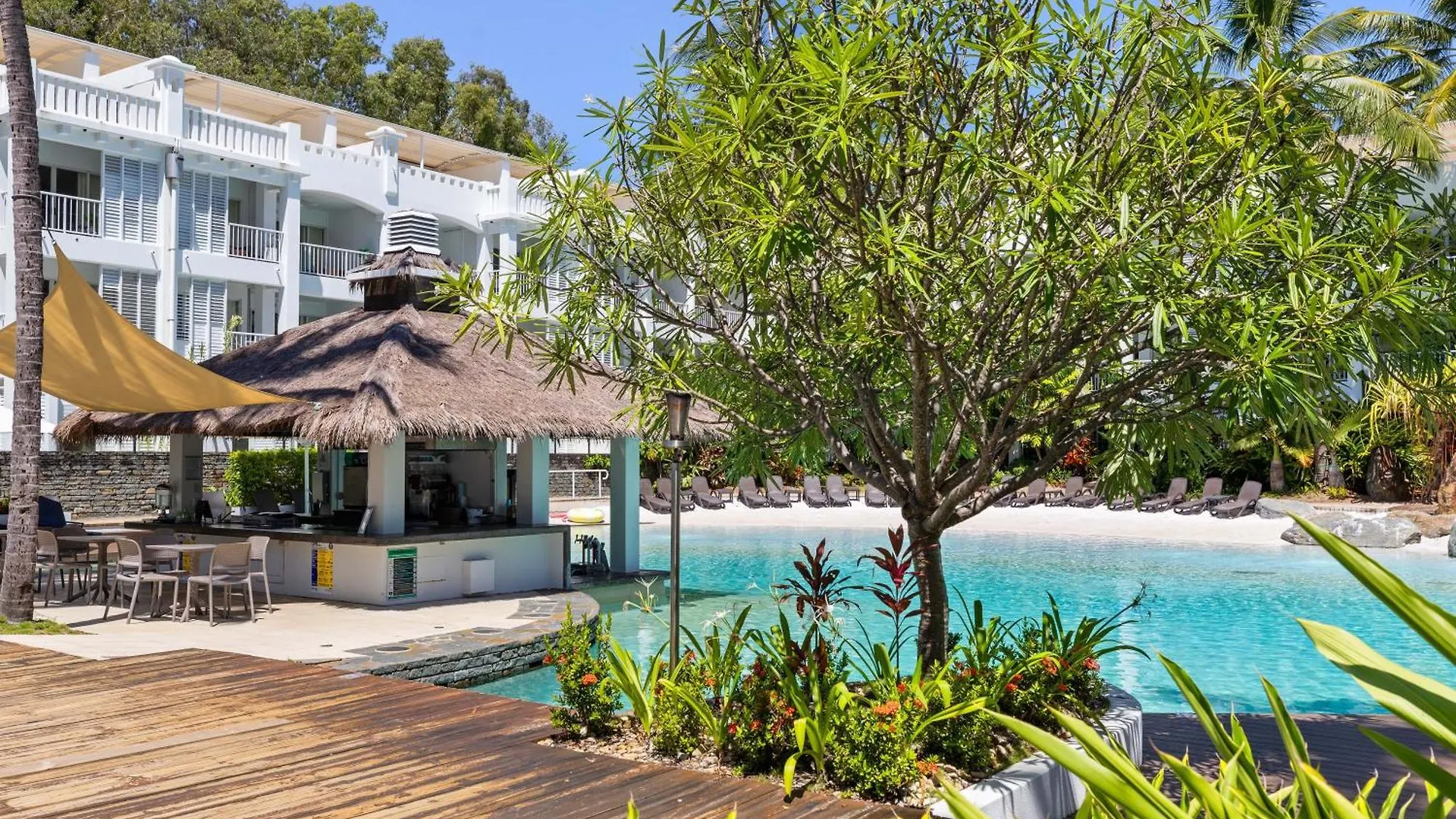 Oasis At The Beach Club: A Tropical Chic Retreat بالم كوف أستراليا